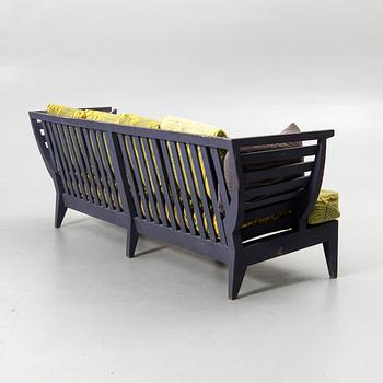 Nirvan Richter, Soffa, "Träsoffa", Norrgavel, 1900-talets slut.