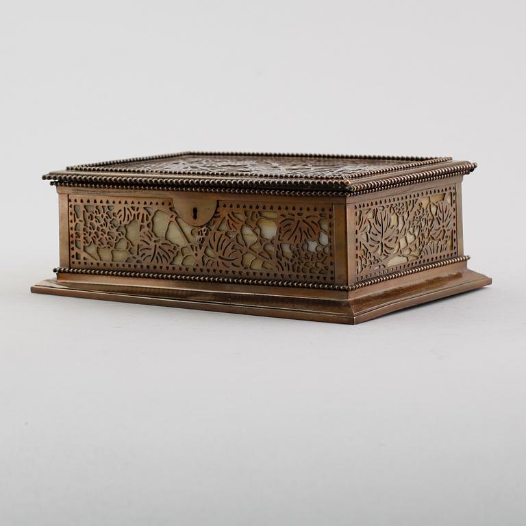 SKRIN, Tiffany Studio, New York, omkring år 1900.