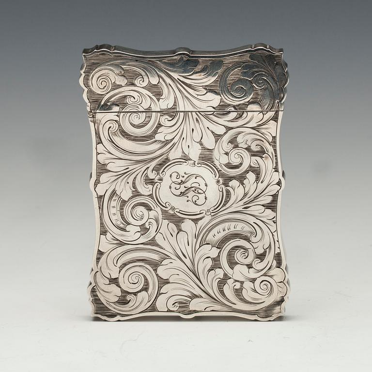 VISITKORTSETUI, sterling silver, Birmingham 1843. Vikt 85 g.
