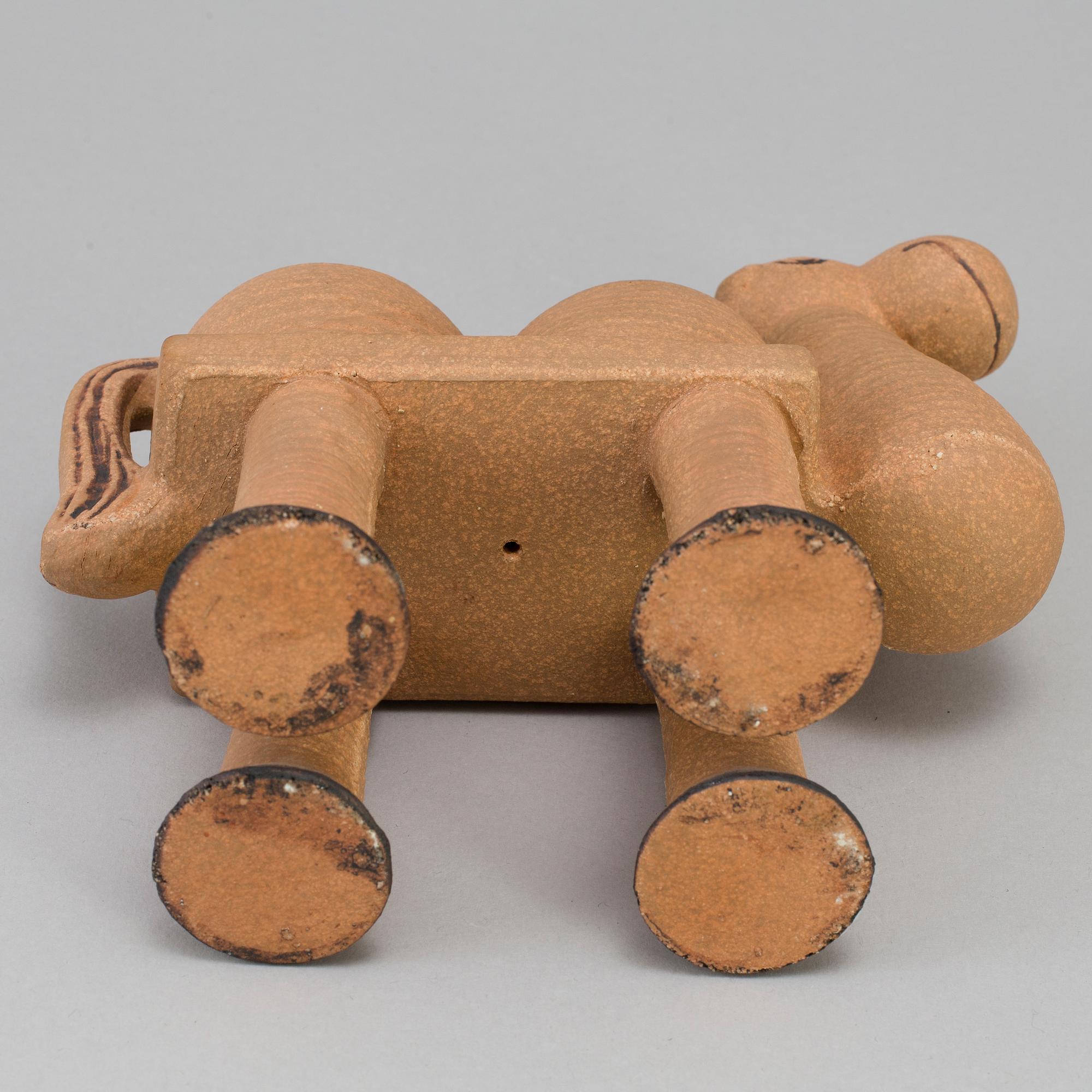 LISA LARSON, a stoneware figurine "Kamel" from the "Jura" series, Gustavsberg. Designed in 1971.