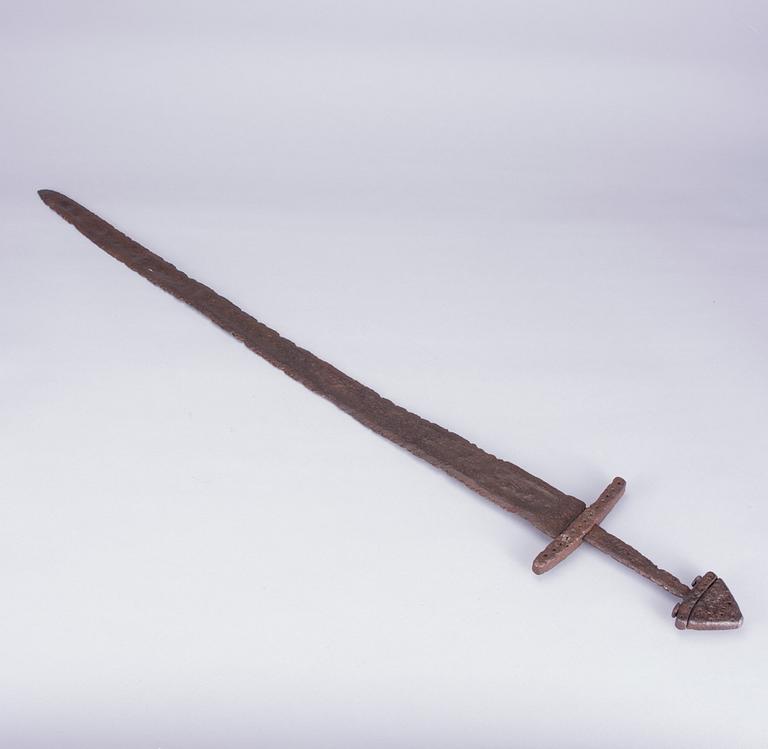 SVÄRD, medeltida typ, 1800-tal eller senare.