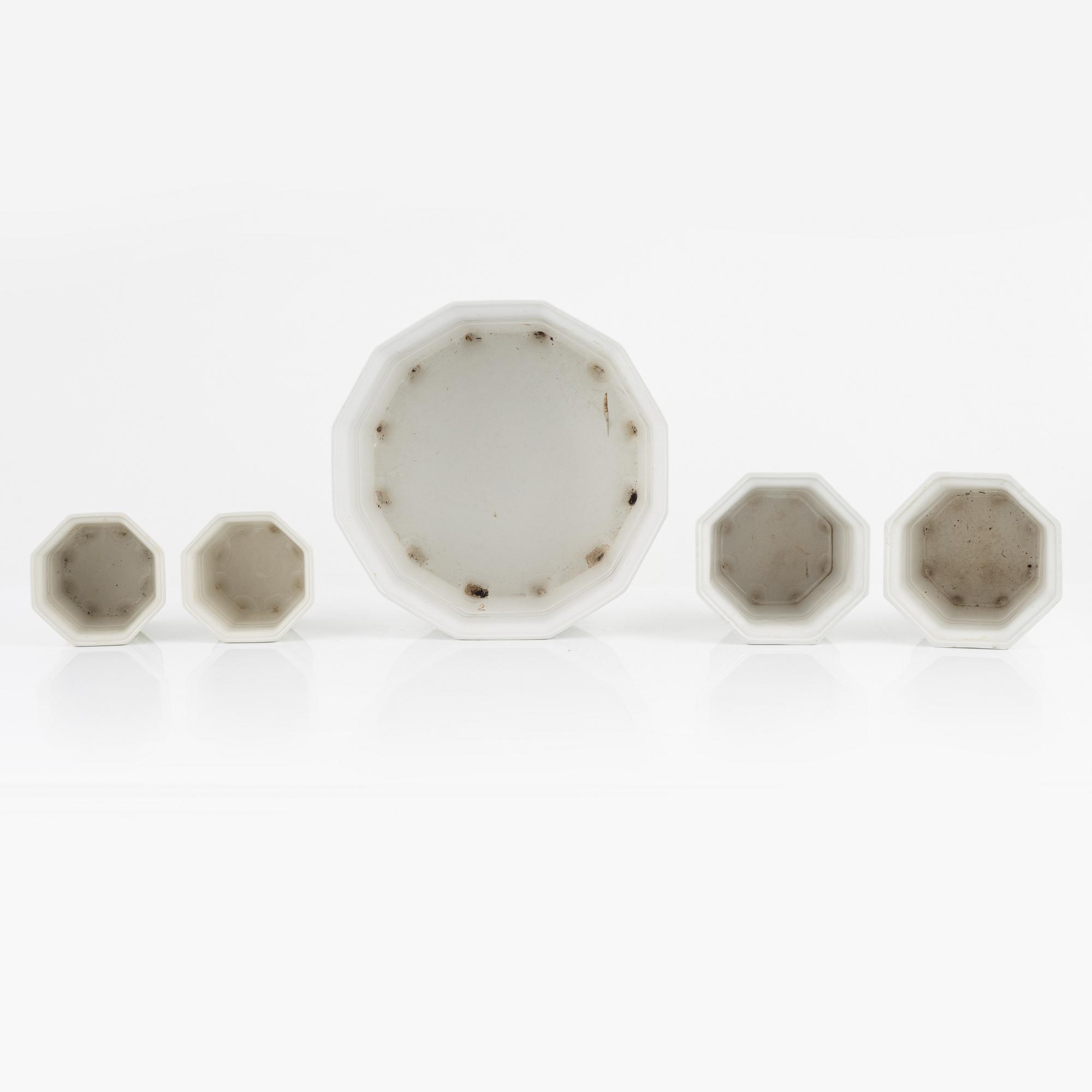 Prins Eugen, five 'Waldemarsudde' porcelain plant pots, Gustavsberg.