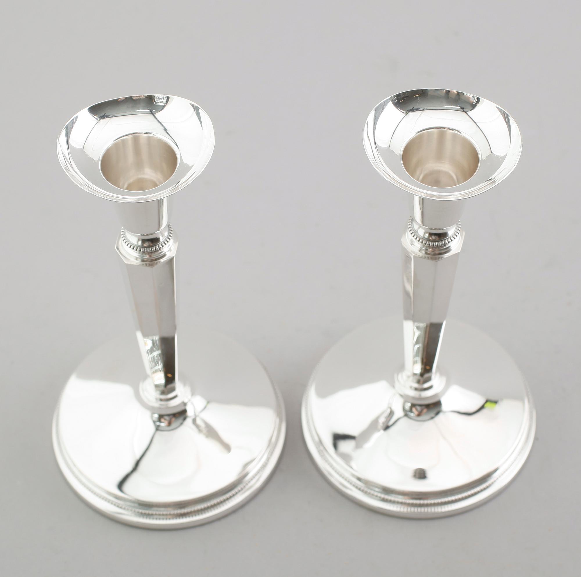 LJUSSTAKAR, 1 par, silver, Löfman, MGAB, Uppsala 1974.