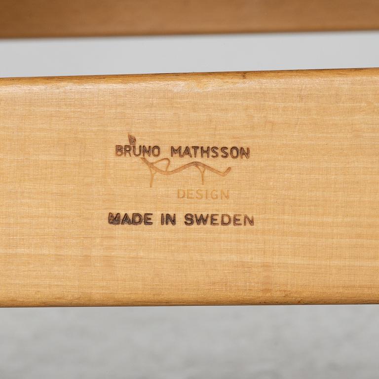 Bruno Mathsson, fåtöljer, ett par, "Eva",  Firma Karl Mathsson, Värnamo 1962.