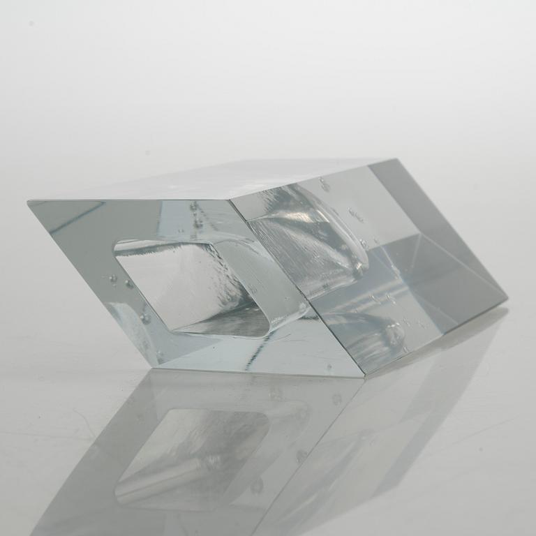 Timo Sarpaneva, an art-object 'Kohinoor' signed Timo Sarpaneva, Iittala 1981.