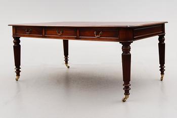SKRIVBORD, England, 1900-talets andra hälft.