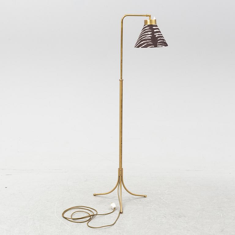 Josef Frank, golvlampa, modell 1842, Firma Svenskt Tenn, formgiven 1932.