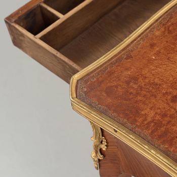 SALONGSBORD, Frankrike, 1700-talets mitt, Louis XV.