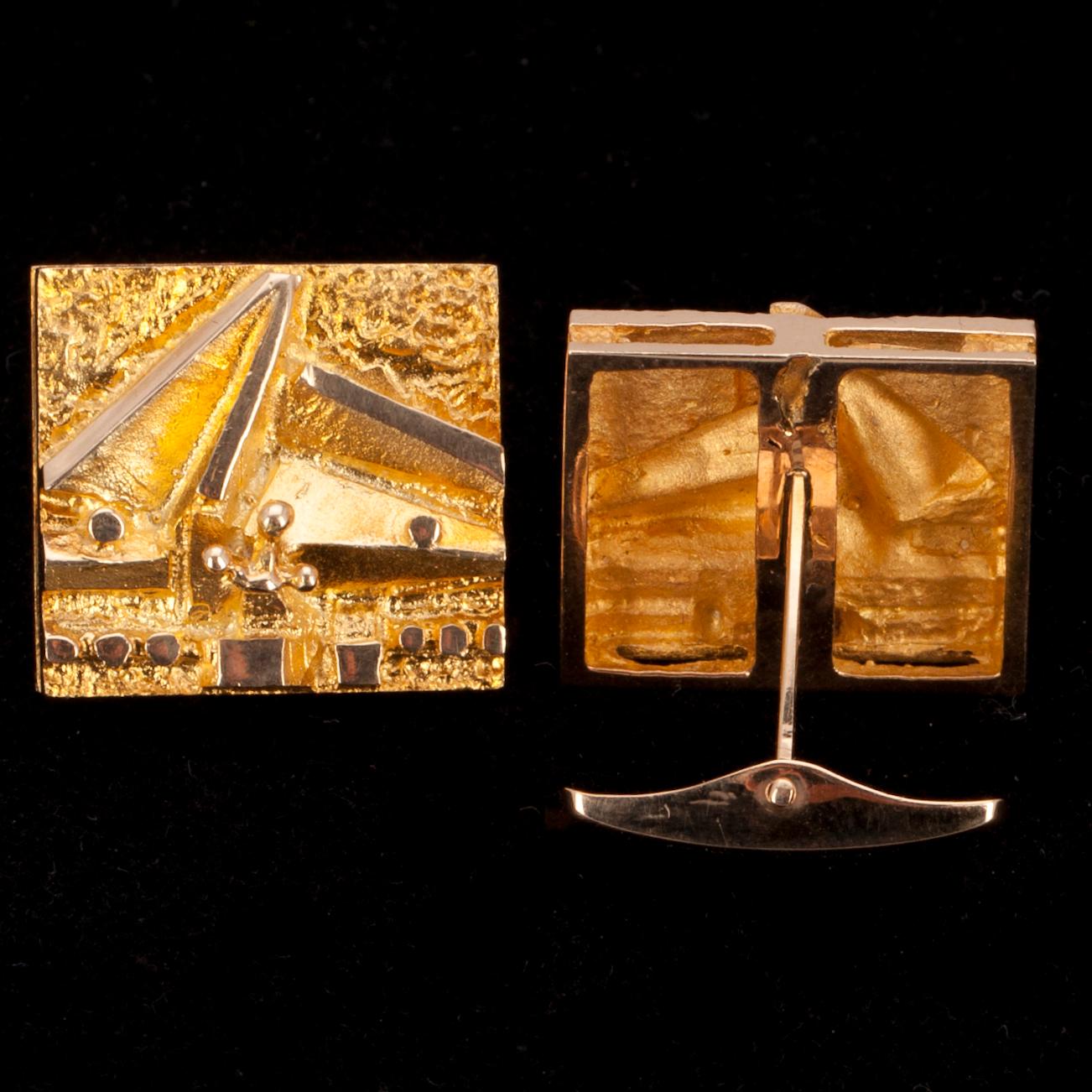 MANSCHETTKNAPPAR, ett par, guld 14K, Tammen Koru 1973, Åbo. Vikt 15g.