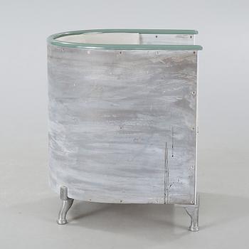 MATS THESELIUS, "Aluminiumfåtöljen", Källemo, modellen formgiven 1990.