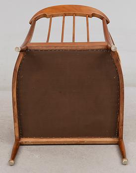 FÅTÖLJ, "Skrindan", Kerstin Hörlin-Holmqvist, OPE, 1900-talets andra hälft.