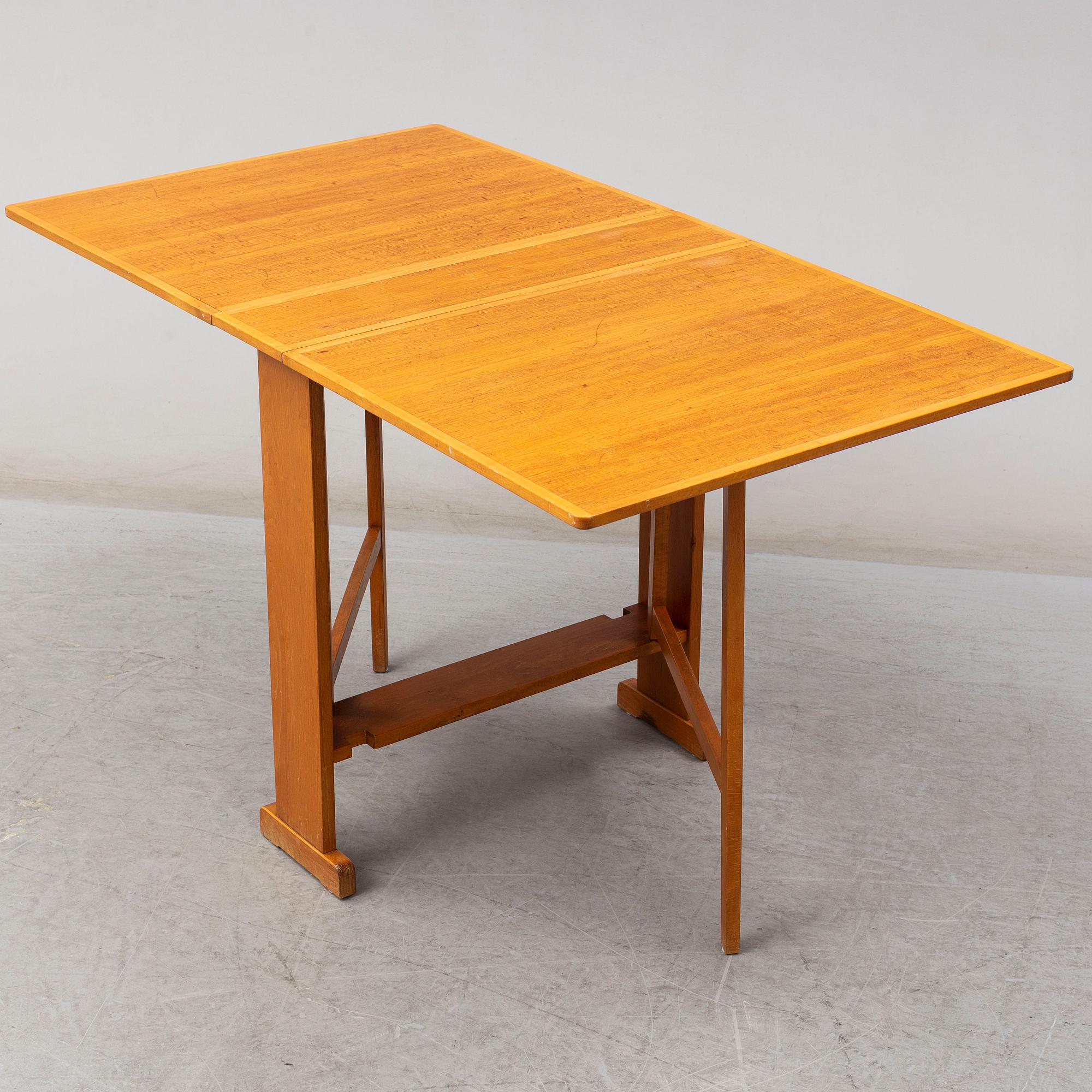 SLAGBORD, 1900-talets mitt.