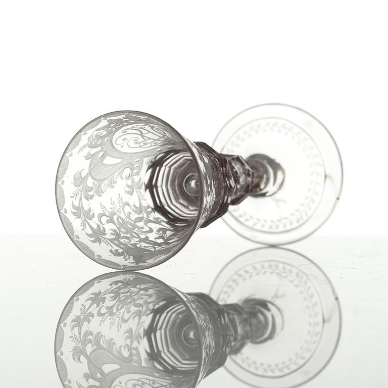 POKALGLAS. England, 1700-tal.