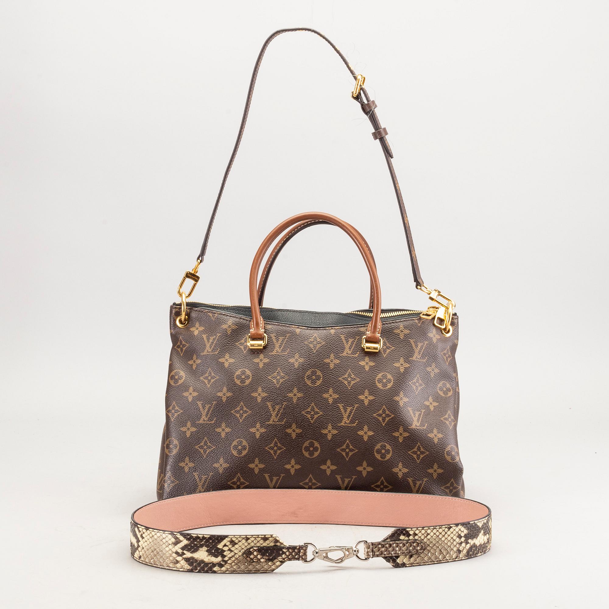 Louis Vuitton, A monogram canvas 'Pallas MM' Bag.