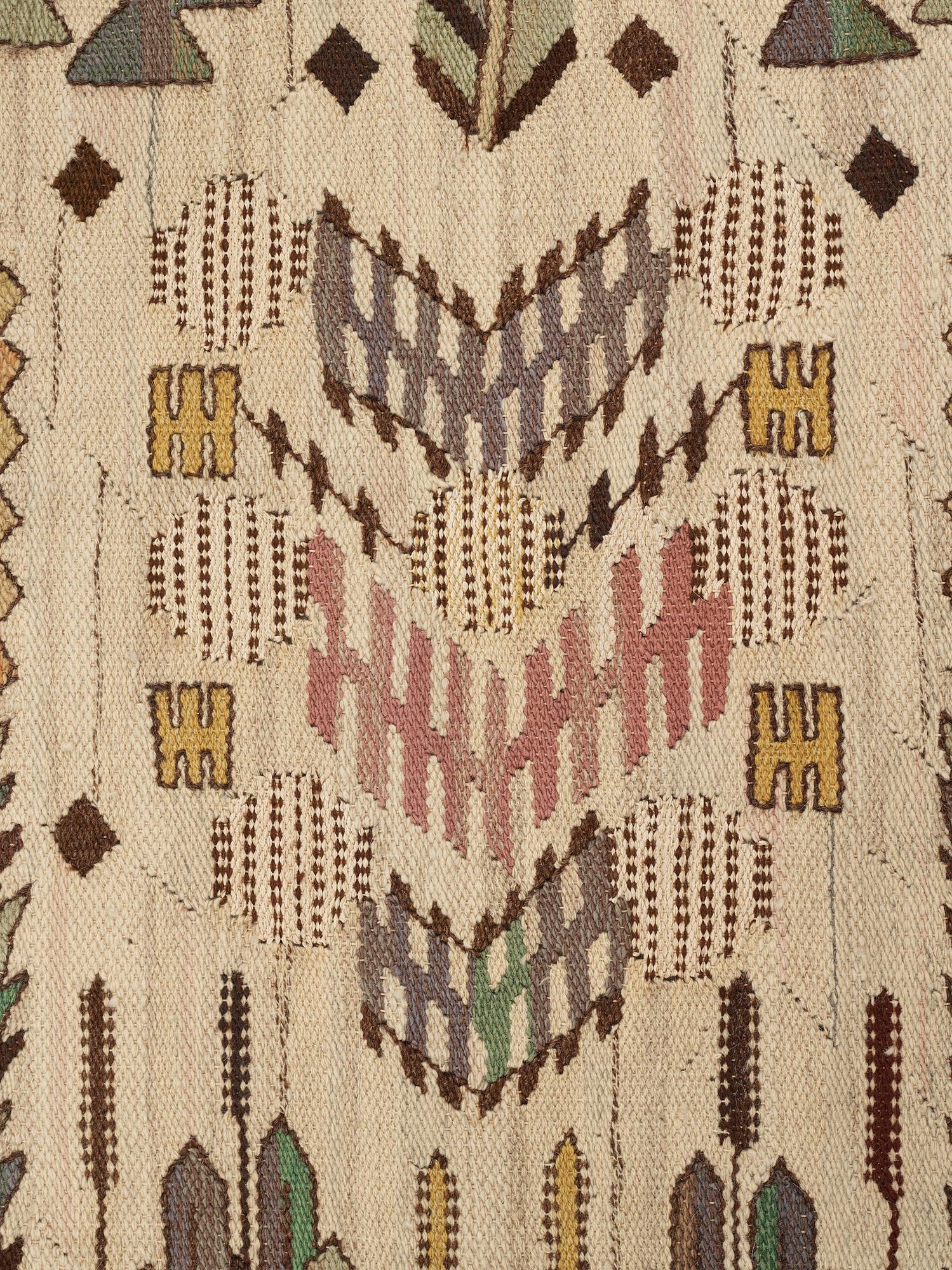 Märta Måås-Fjetterström, A drape, "Taraxacum", tapestry weave, ca 243,5-244,5 x 151-155 cm, signed AB MMF.
