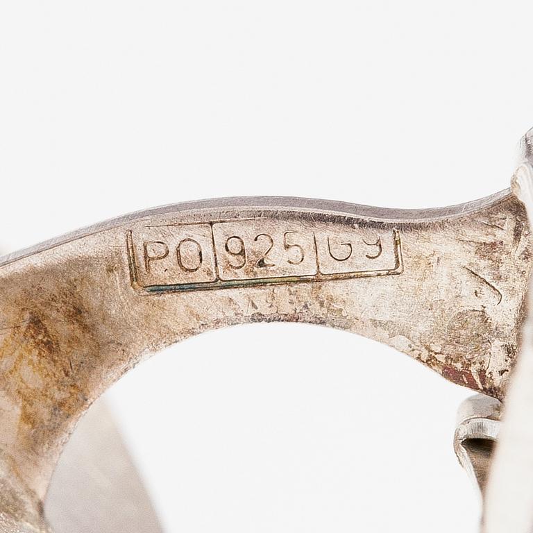 Pekka Piekäinen, Manschettknappar "Marquise", sterlingsilver, emalj. Platinoro, Åbo 2008.