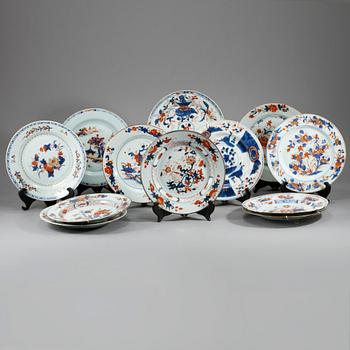 TALLRIKAR, 12 st, porslin, Kina, 1700-tal.