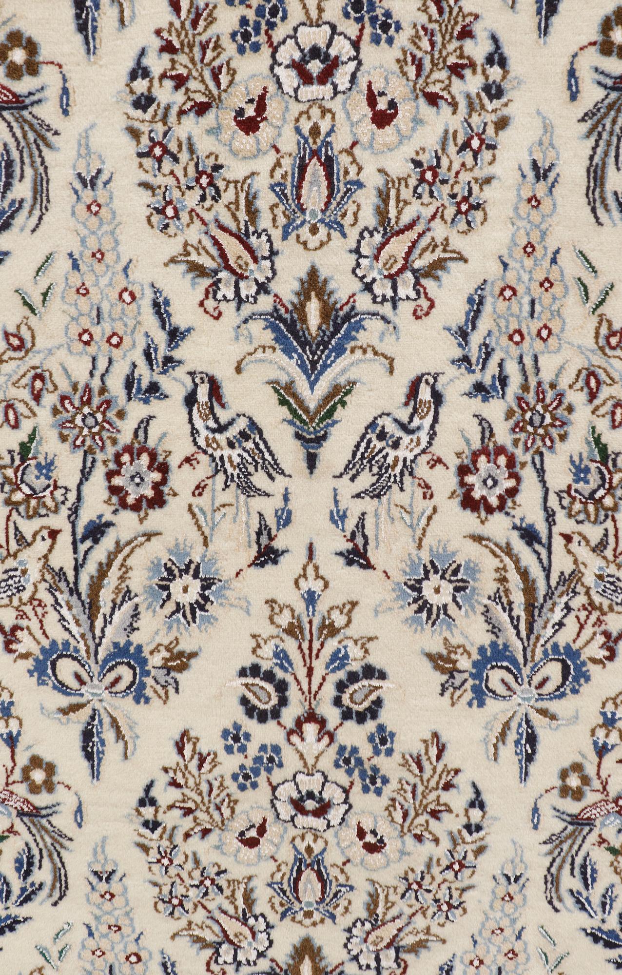 Matta, Figural Nain part silk s.k 9 LAA, ca 230 x 197 cm.