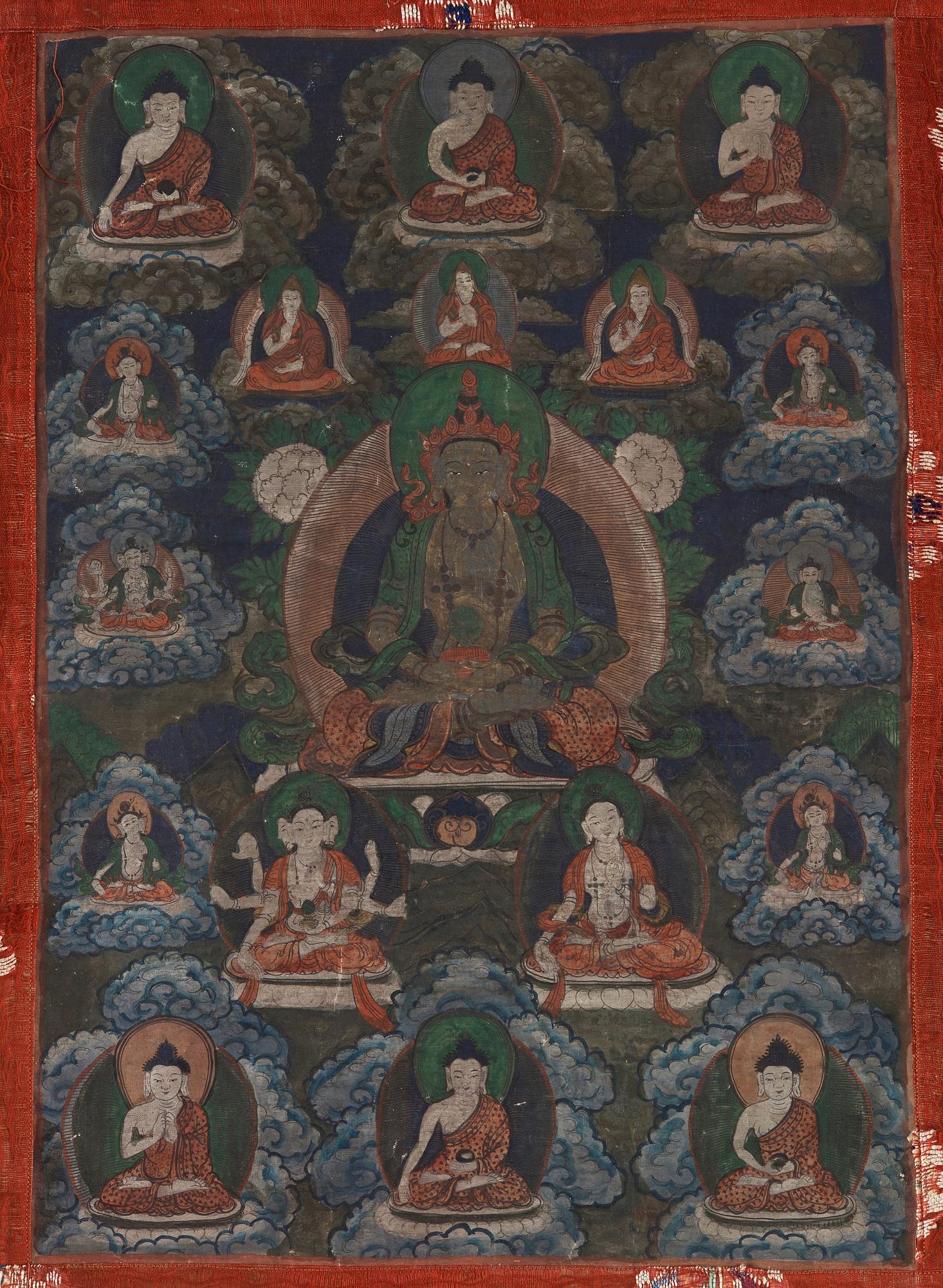 THANGKA (2), Bodhisattvas omgivna av buddhistiskt panteon, Beijing School, 1920-tal.