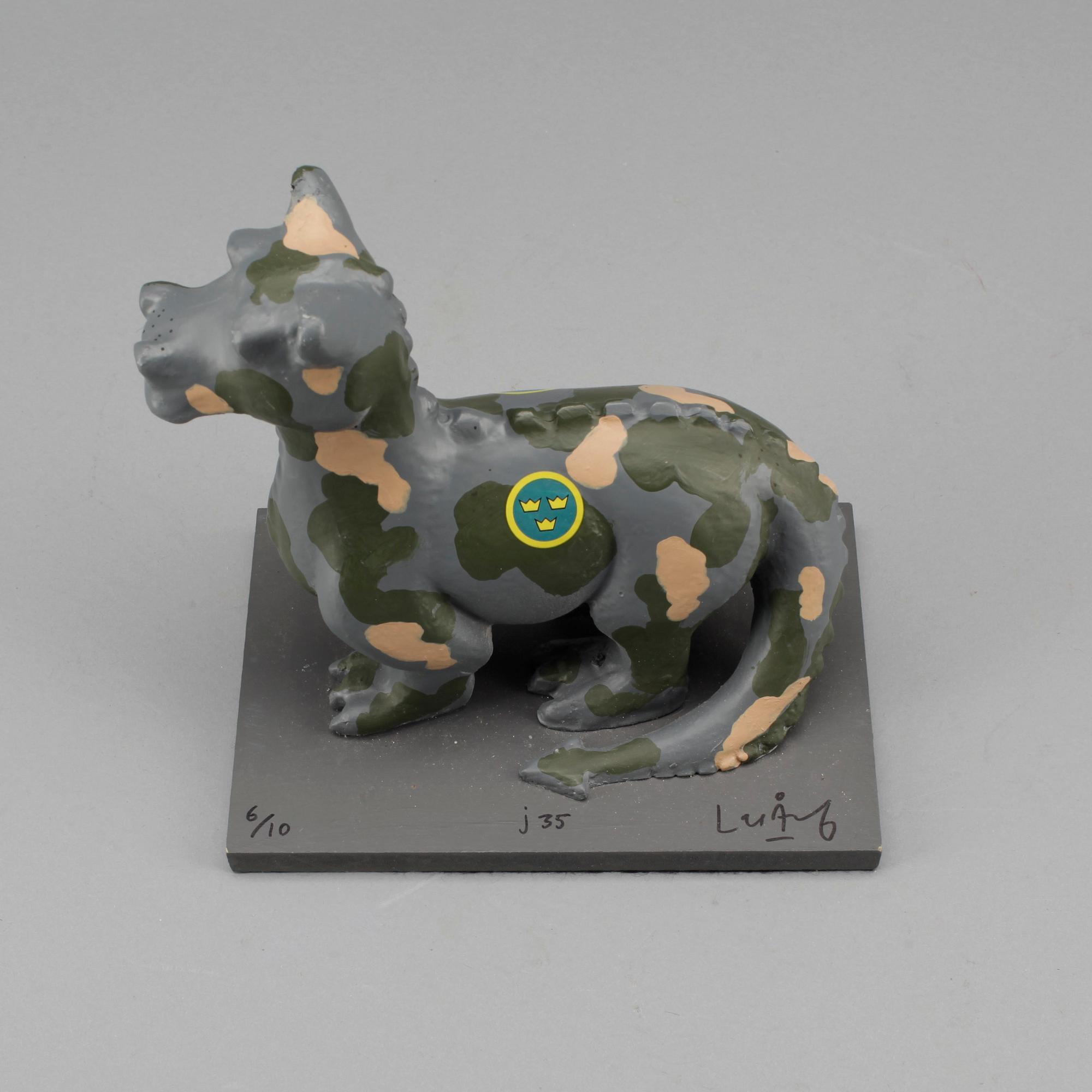 LASSE ÅBERG, skulptur, bemålad glasfiber. Sign o numr 6/10.