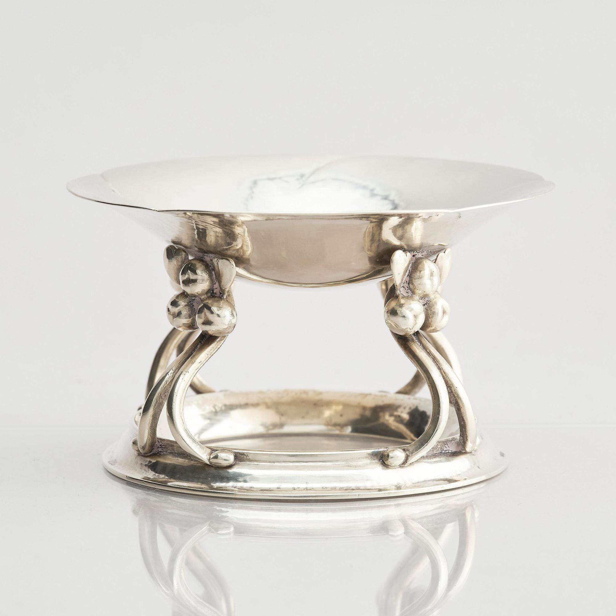 Georg Jensen, a silver bowl, design no 15, Copenhagen 1915-1919.