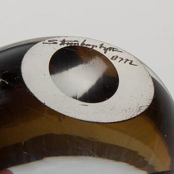 VAS, 2 st, glas, Gunnar Nylund, 'Shark Tooth', Strömbergshyttan, 1950-60-tal.