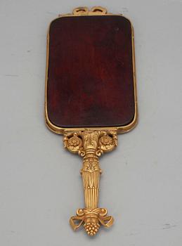 OLJELAMPA, tenn samt SPEGEL, förgylld brons, 1800-tal.