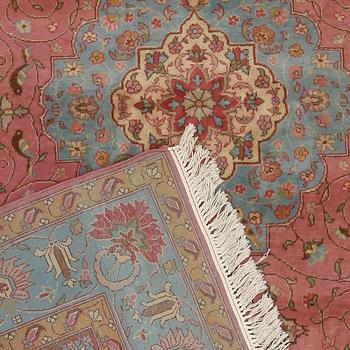 MATTA, Isfahan, ca 306 x 217 cm.