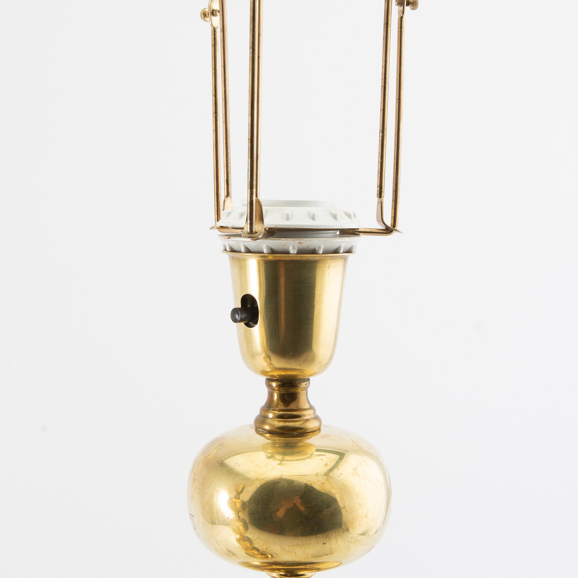 Table lamps a pair Nafa late 20th century.