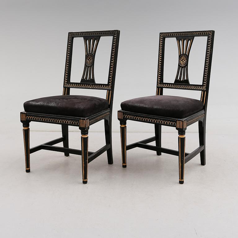 STOLAR, 1 par, gustaviansk stil, 1900-talets första hälft.