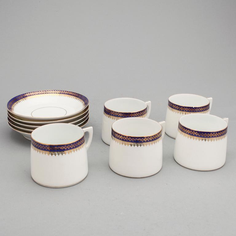 TEKOPPAR, 5 st, porslin, Francis Gardner, Moskva, Ryssland, omkring 1900.