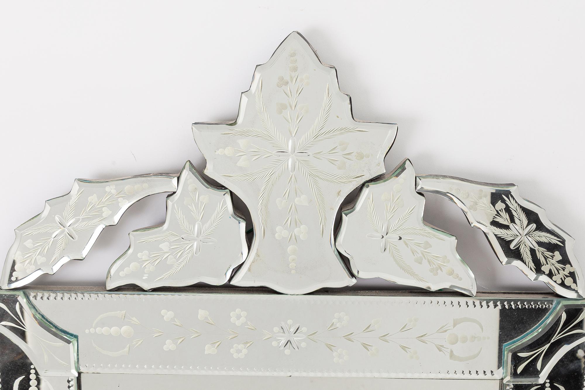 A Venetian style mirror, 20th/21st century.