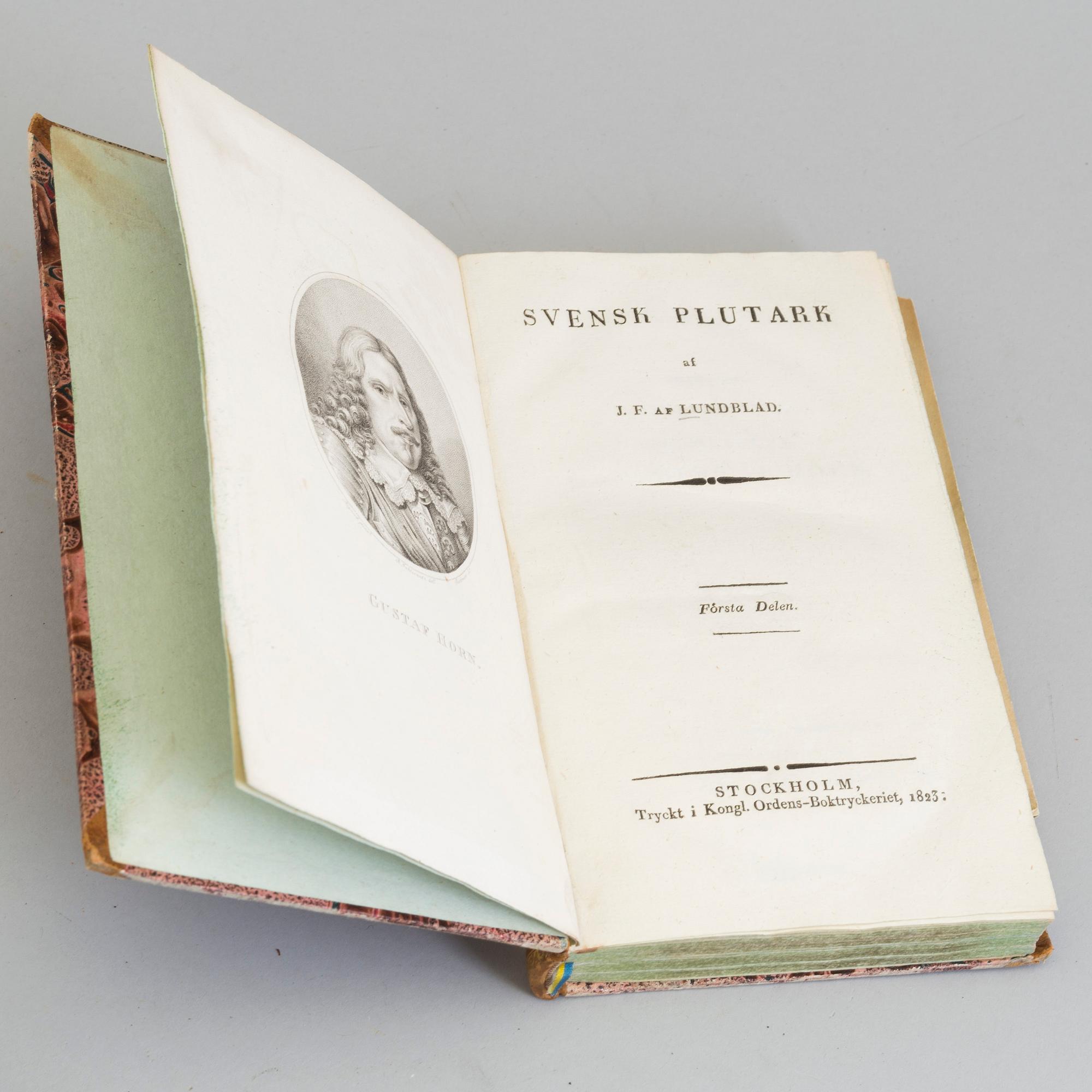 BÖCKER: 2 volymer, Svensk Plutark, JF af Lundblad, tryckt hos Kongl Ordens-Boktryckeriet 1823/26.