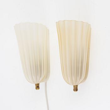 Wall lamps, a pair, 1940/50s.