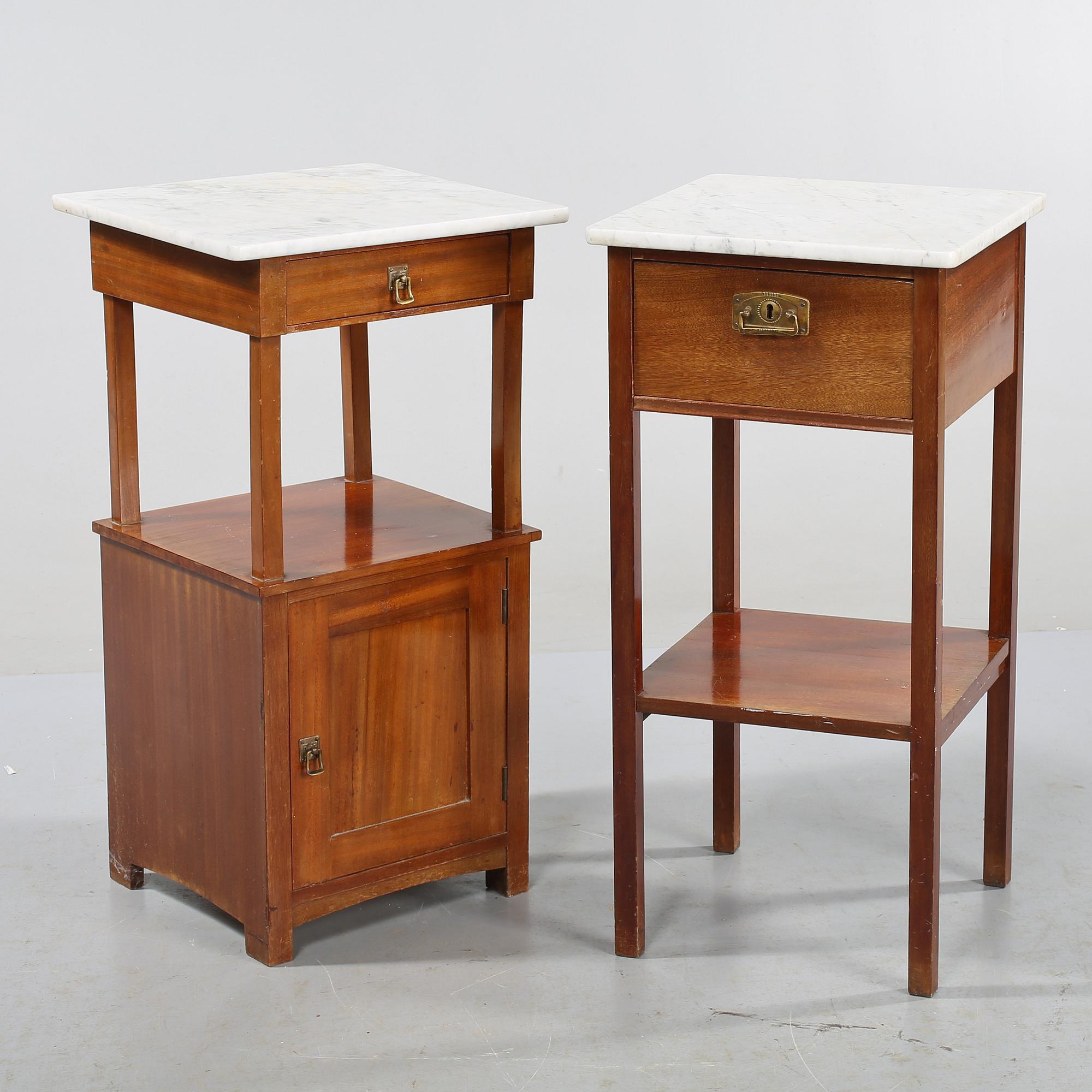 SÄNGBORD, 2 st, omkring år 1900.