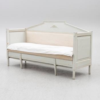 Soffa, gustaviansk, omkring år 1800.