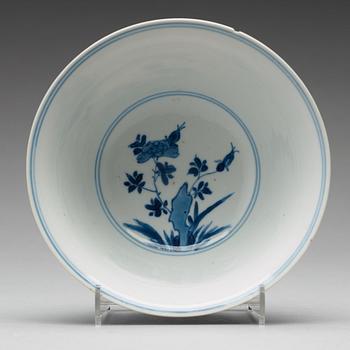 A blue and white bowl, Qing dynasty, Kangxi (1662-1722), with Chenghua six character mark.