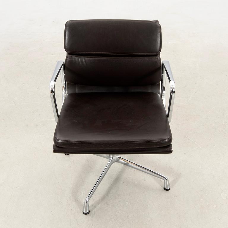 Charles & Ray Eames, kontorsstol, "EA 208 Soft Pad Chair", Vitra 2007.