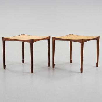 Bernt Petersen, taburetter, 2 st, Wørts Møbelsnedkeri, Danmark ca 1960.