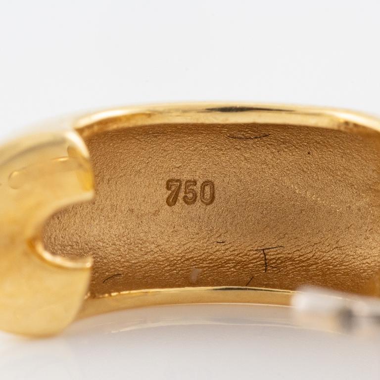 Örhängen, ett par, kreoler, 18K guld.