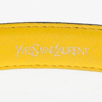 HATT och BÄLTE, Yves Saint Laurent.