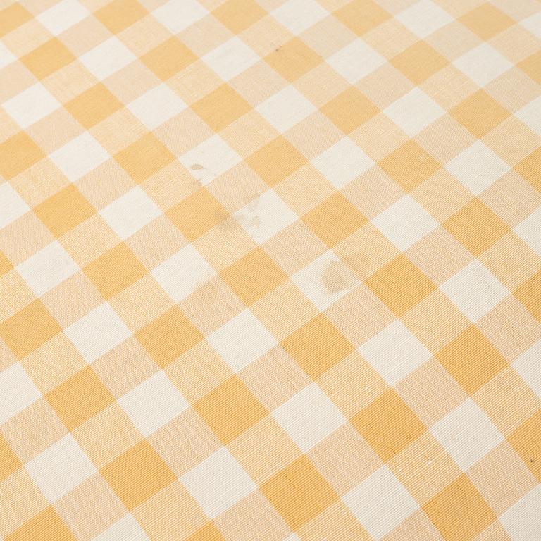 Stolar, 2 st snarlika, rokoko, 1700-talets mitt.