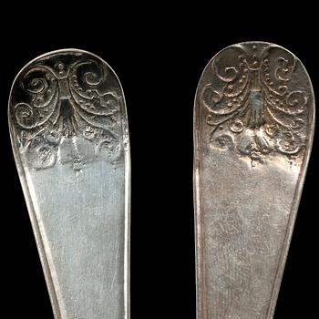 MATSKEDAR, 8 st, silver, 1800-tal, vikt 340 g.