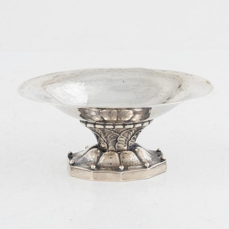 Johan Rohde, a sterling silver bowl on foot, Georg Jensen, Denmark, circa 1925.