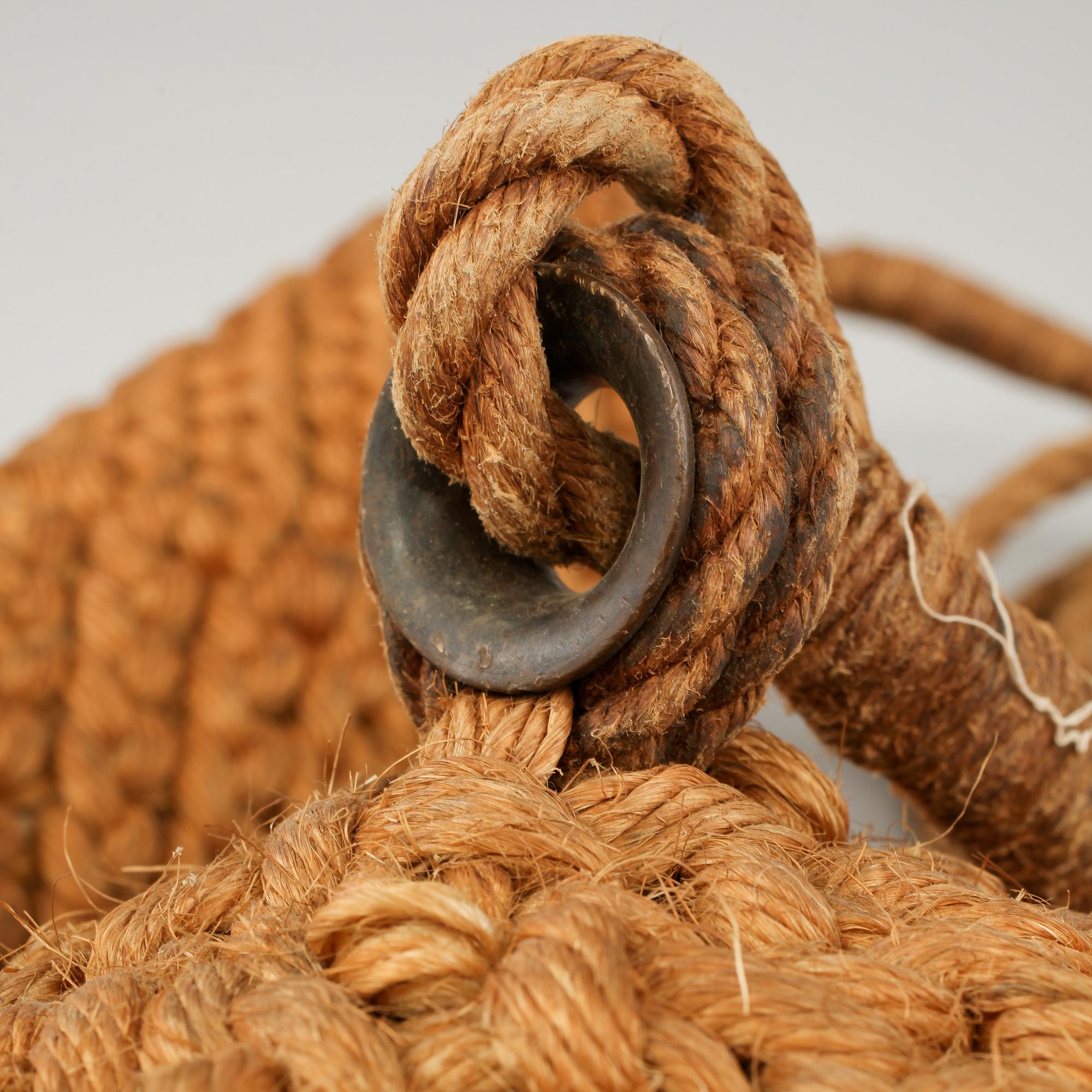 FENDRAR, 2 st, 1900-tal.