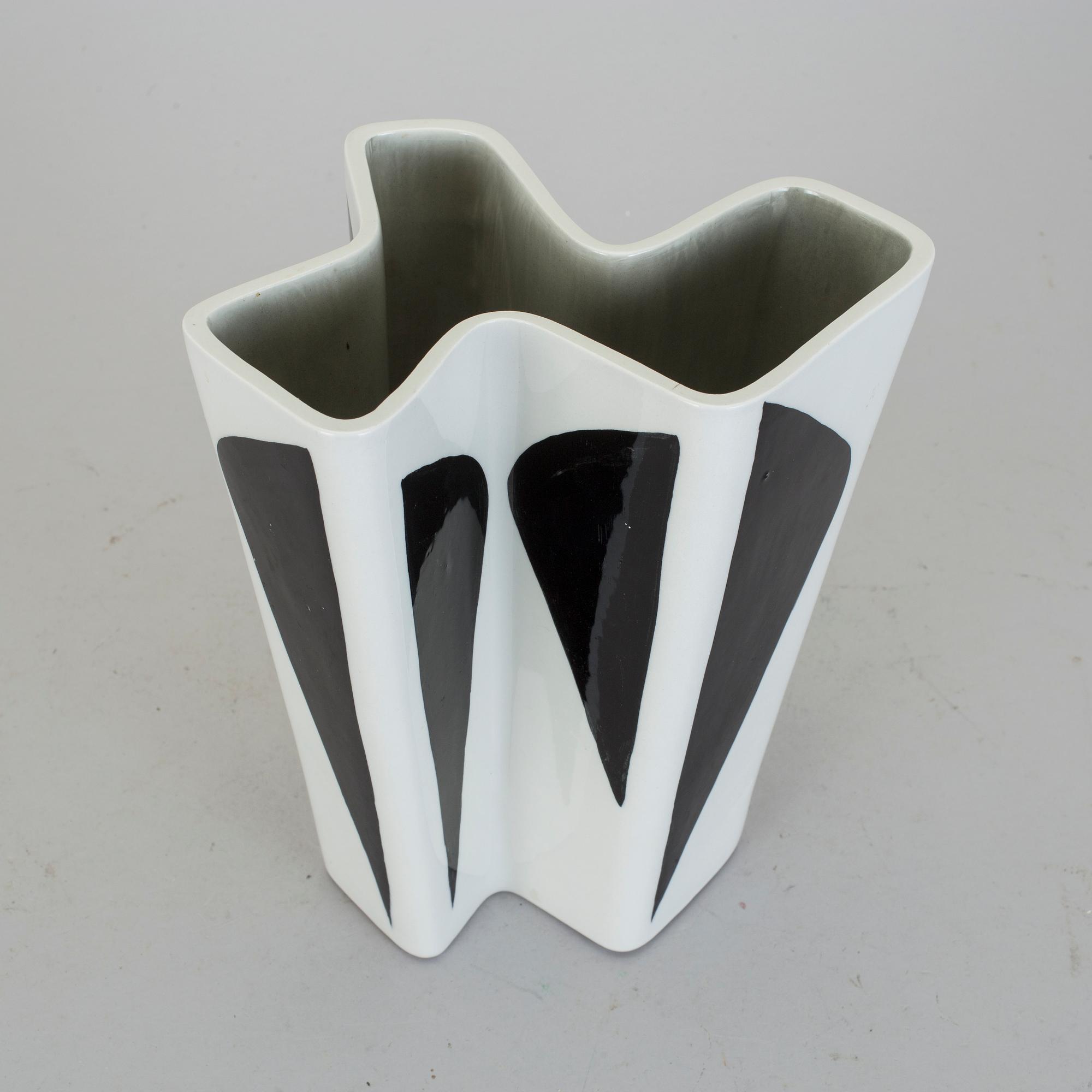 VAS, flintgods. Carl-Harry Stålhane, Rörstrand 1950-tal.