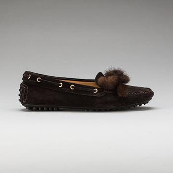SKOR, The Original Car Shoe.