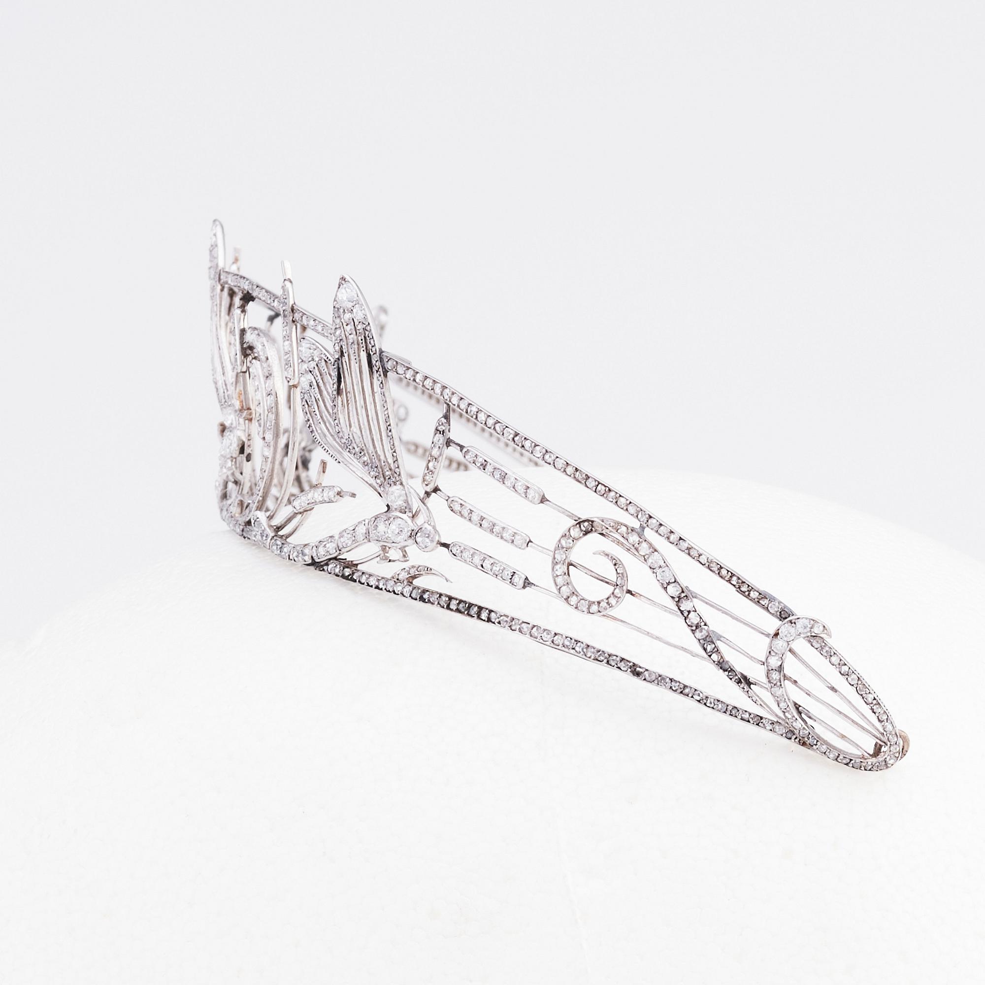 Tiara, Boucheron, 1909, platina med diamanter, signerad Boucheron Paris.
