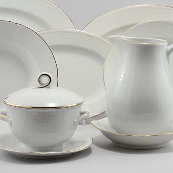 SERVISDELAR, 45 delar, porslin, "Swedish grace", Louise Adelborg, Rörstrand, 1900-talets mitt.