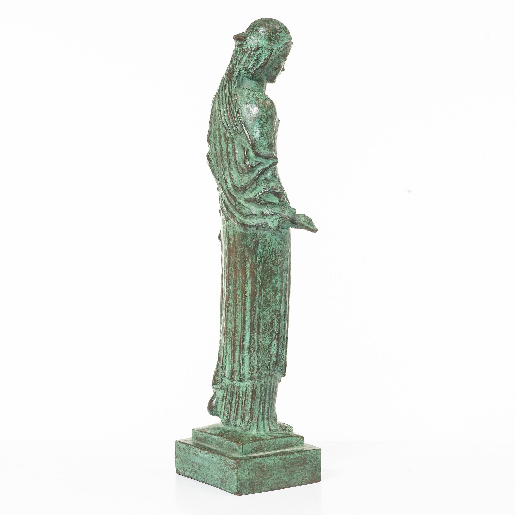 Gustaf Sandberg, standing woman.